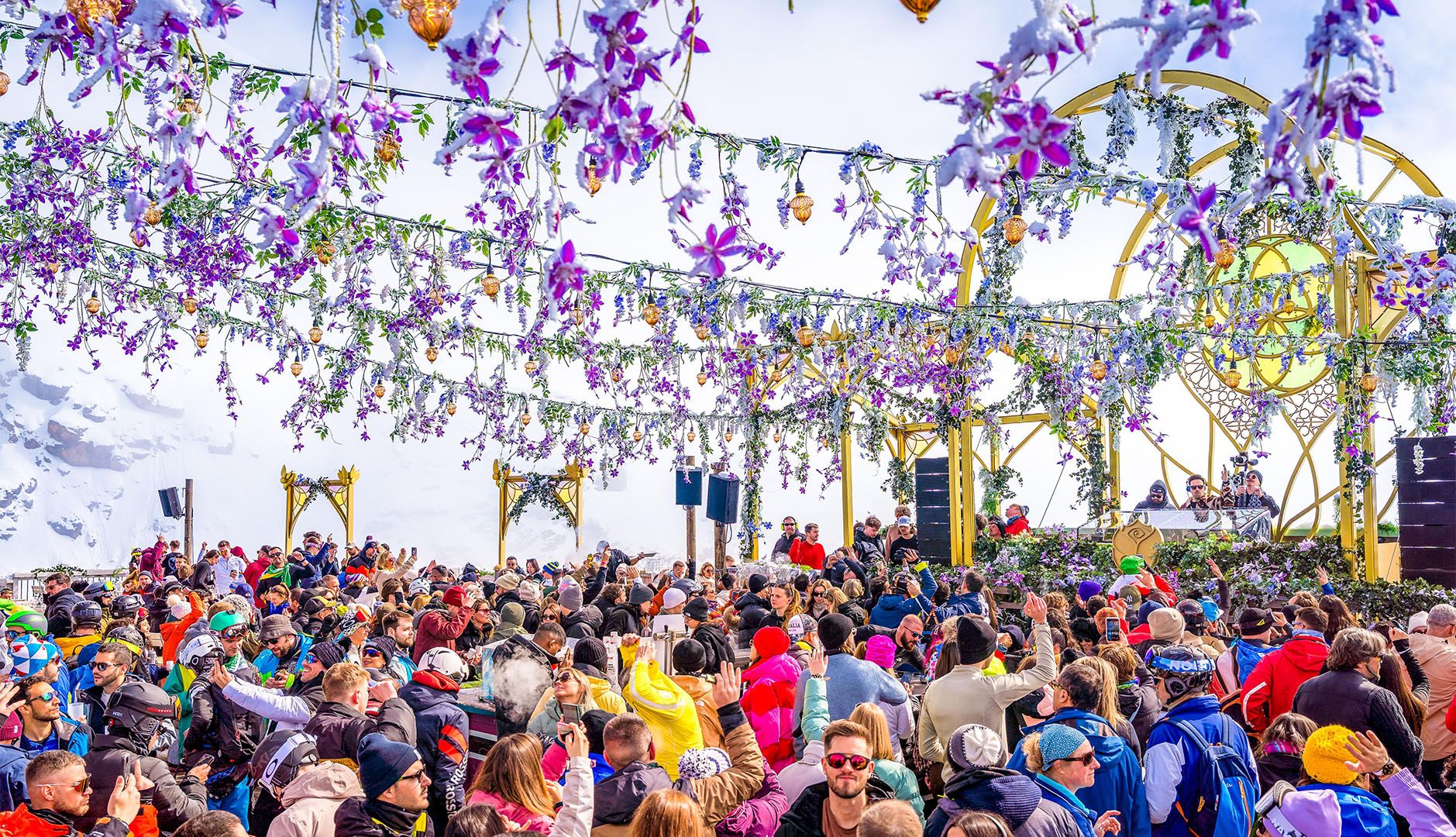 Tomorrowland Winter March 2026: Music, Mountains & Festi